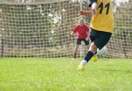 费助曼联大,胜莱斯特城,独造三球展,开云体育,开云体育官网,开云体育app,开云体育app下载