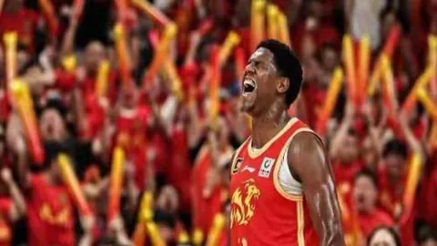 洛国富伤愈回归，首战中超助恒大，期待重现辉煌时刻