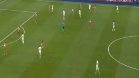 “斯维拉尔拒罗马续约报价，切尔西和曼城领跑追逐战”